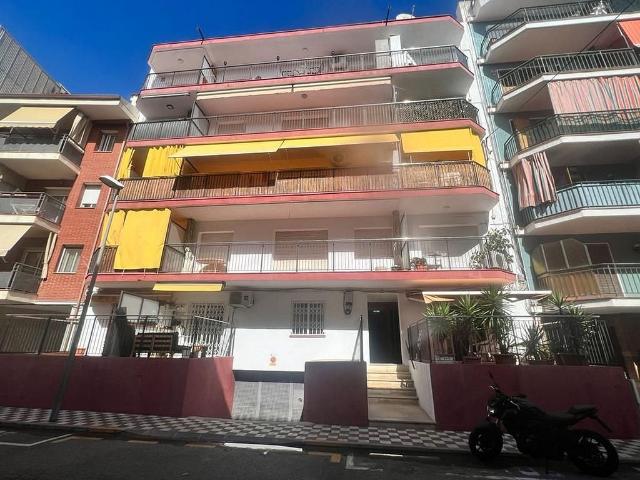 Piso en venta en calle Molí, Canet de Mar, de 111 m² 3 habitaciones por 180.000