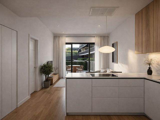 Piso en venta en calle Montalegre, Badalona, de 79 m² 3 habitaciones por 416.000