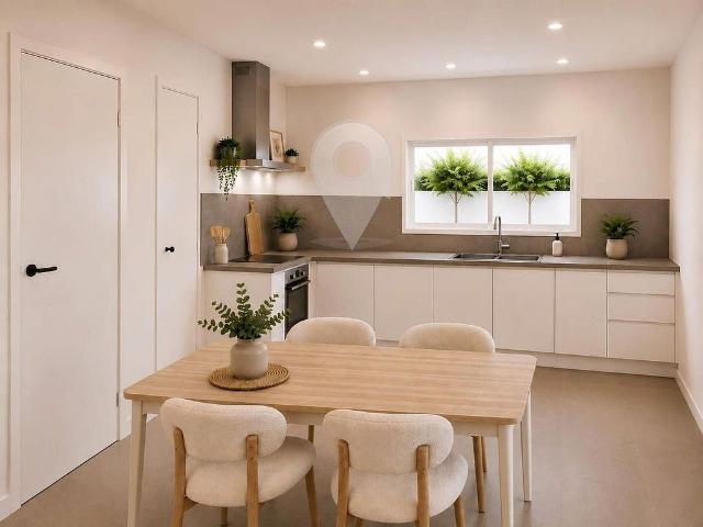 Piso en venta en calle Montgrí, Castelló d´Empúries, de 52 m² 2 habitaciones por 200.000