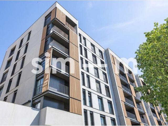 Piso en venta en calle Mossèn Josep Gudiol, Vic, de 57 m² 2 habitaciones por 340.000