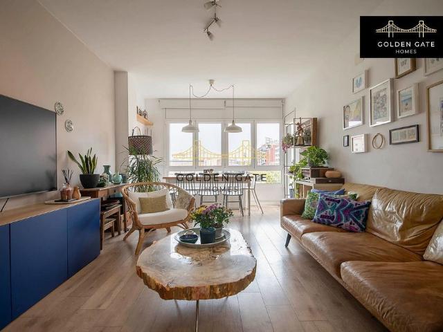 Piso en venta en calle Mossen Quinti Mallofre, Barcelona, de 84 m² 3 habitaciones por 530.000