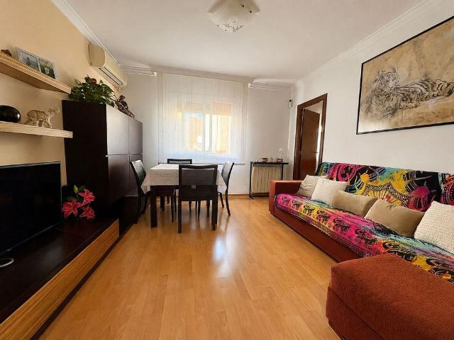 Piso en venta en calle Numància, Hospitalet de Llobregat, L´, de 60 m² 3 habitaciones por 215.000