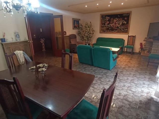 Piso en venta en calle Nadal Meroles, Lleida, de 128 m² 3 habitaciones por 172.000
