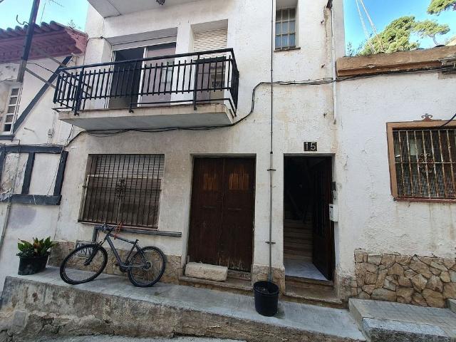 Piso en venta en calle Narcís Monturiol, Lloret de Mar, de 80 m² 3 habitaciones por 92.600