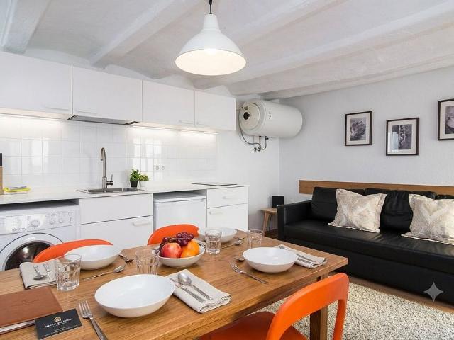 Piso en venta en calle Neu de Sant Cugat, Barcelona, de 46 m² 1 habitación por 234.000