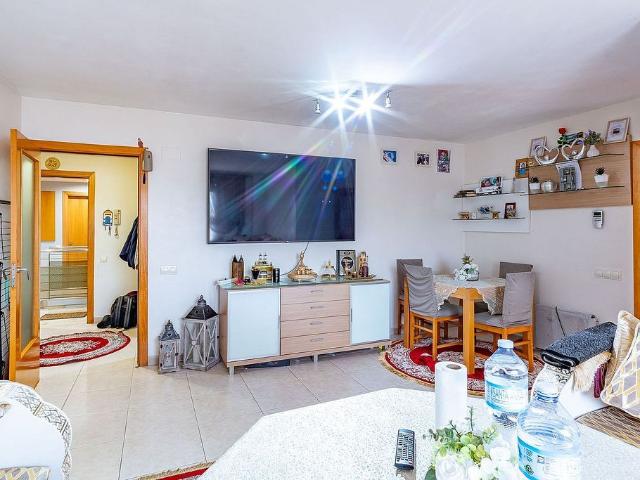 Piso en venta en calle Nord, Figueres, de 115 m² 3 habitaciones por 145.000
