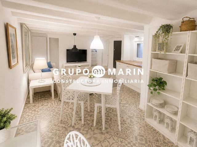 Piso en venta en calle Nou de la Rambla, Barcelona, de 150 m² 1 habitación por 249.000