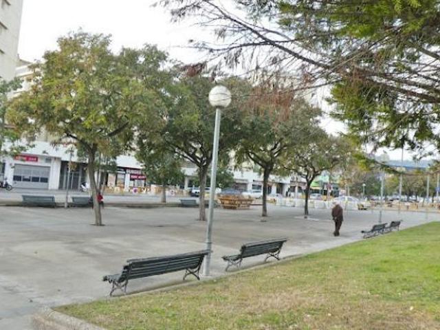 Piso en venta en calle Otger, Badalona, de 65 m² 3 habitaciones por 160.000