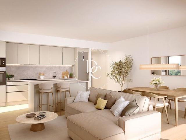 Piso en venta en calle Onze de Setembre, Cubelles, de 90 m² 3 habitaciones por 360.000