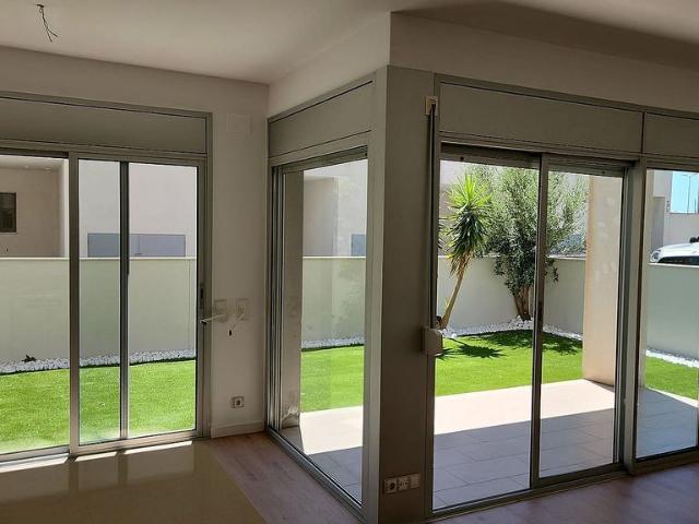 Piso en venta en calle Augusta, Vandellòs i l'Hospitalet de l'Infant, de 52 m² 2 habitaciones por 239.000