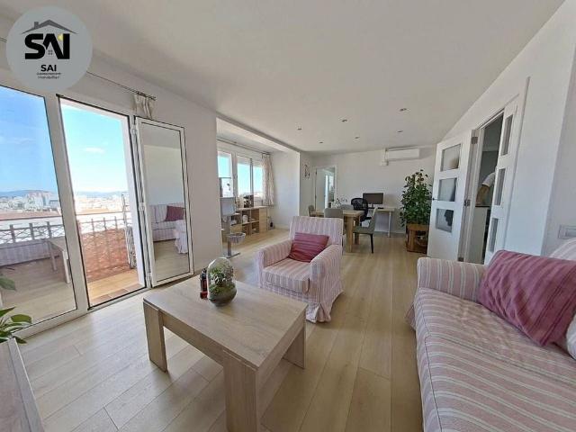 Piso en venta en calle Aurèlia, Sabadell, de 87 m² 3 habitaciones por 309.000
