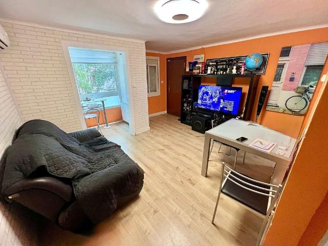 Piso en venta en calle Acacies, Vilanova i La Geltrú, de 65 m² 3 habitaciones por 149.900