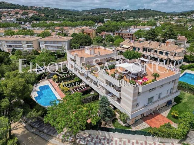 Piso en venta en calle Agaró, Castell Platja d´Aro, de 120 m² 3 habitaciones por 449.000