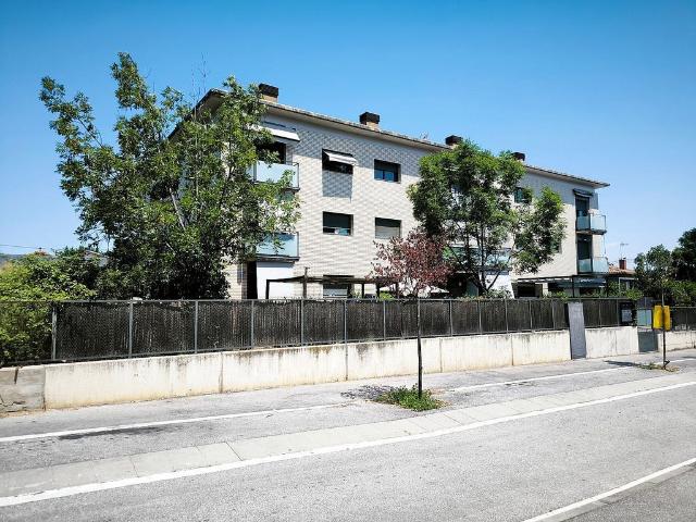 Piso en venta en calle Alacant, Lliçà d´Amunt, de 98 m² 3 habitaciones por 306.000