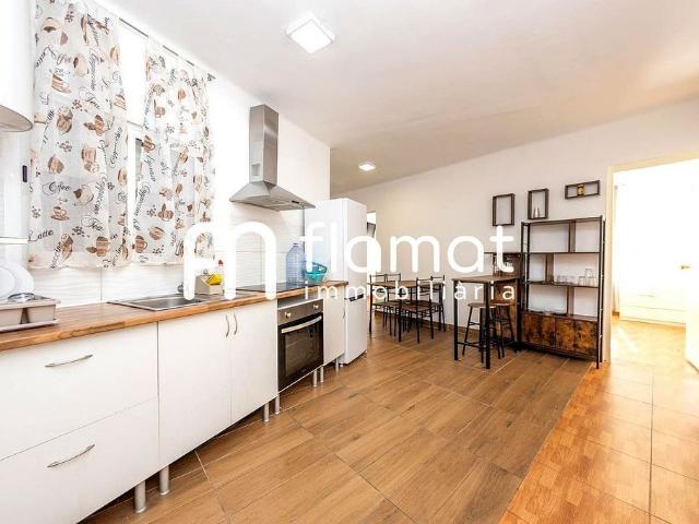 Piso en venta en calle Amapolas de Les, Hospitalet de Llobregat, L´, de 60 m² 3 habitaciones por 199.000