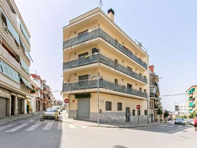 Piso en venta en calle Barcelona, Franqueses del Vallès, les, de 47 m² 2 habitaciones por 61.700 €