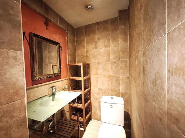 Piso en venta en calle Bonavista, Badalona, de 54 m² 2 habitaciones por 142.000