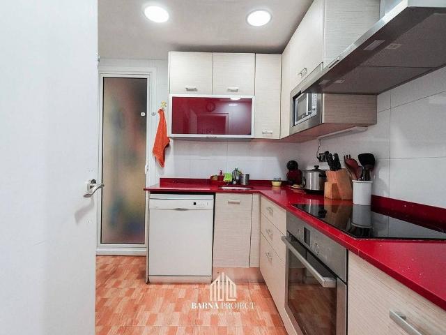 Piso en venta en calle Bruc, Hospitalet de Llobregat, L´, de 85 m² 4 habitaciones por 299.000