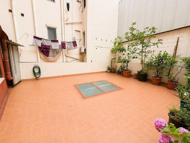 Piso en venta en calle Cuba, Badalona, de 55 m² 3 habitaciones por 209.000