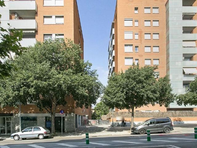 Piso en venta en calle Cz, Manresa, de 128 m² 3 habitaciones por 295.000