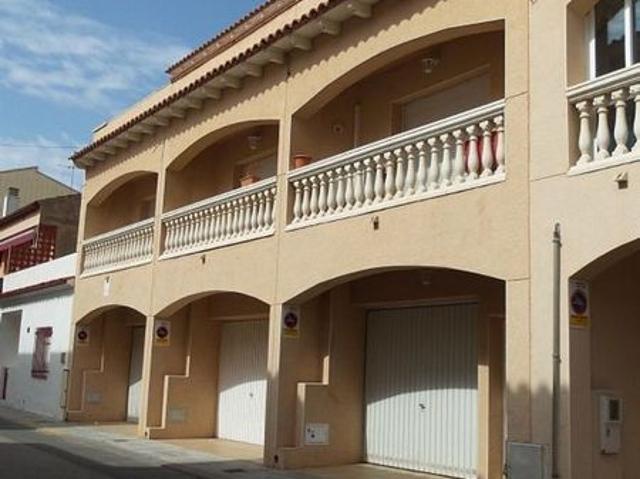 Piso en venta en calle Calaf, Roda de Barà, de 157 m² 3 habitaciones por 180.788