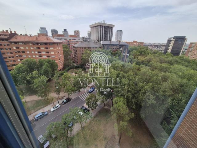 Piso en venta en Calle Caleruega