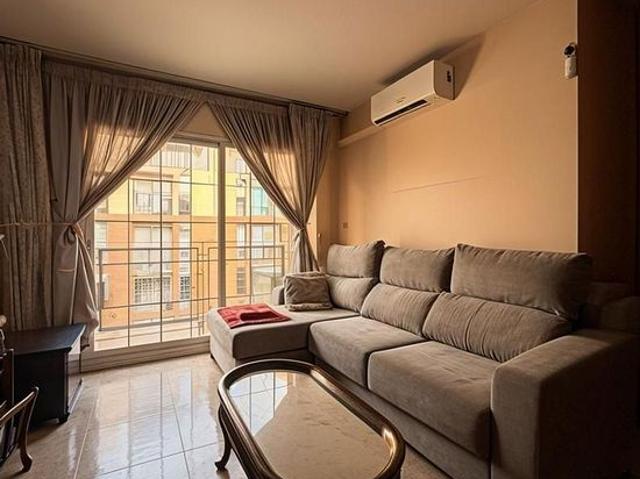 Piso en venta en calle Campins, Barcelona, de 86 m² 3 habitaciones por 250.000
