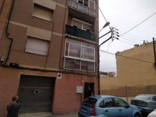 Piso en venta en calle Canelones, Badalona, de 34 m² 2 habitaciones por 74.200