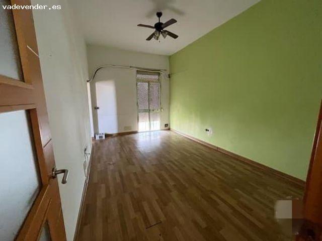 Piso en venta en Calle Cardenal Rodrigo De Castro, 2, 41005, Sevilla Sevilla 133.800 €