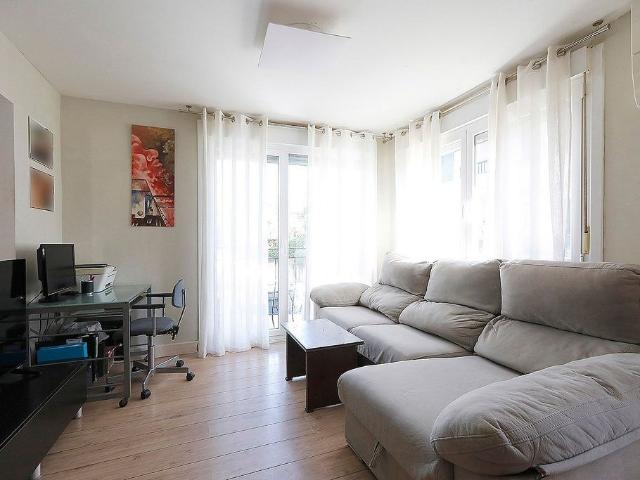Piso en venta en calle Chemin de la Barrière, Hendaya, de 53 m² 2 habitaciones por 240.000