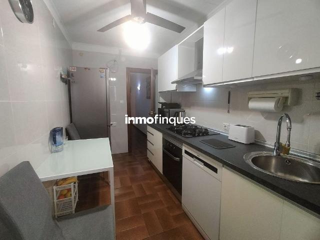 Piso en venta en calle CL Girona, Balaguer, de 100 m² 3 habitaciones por 115.000