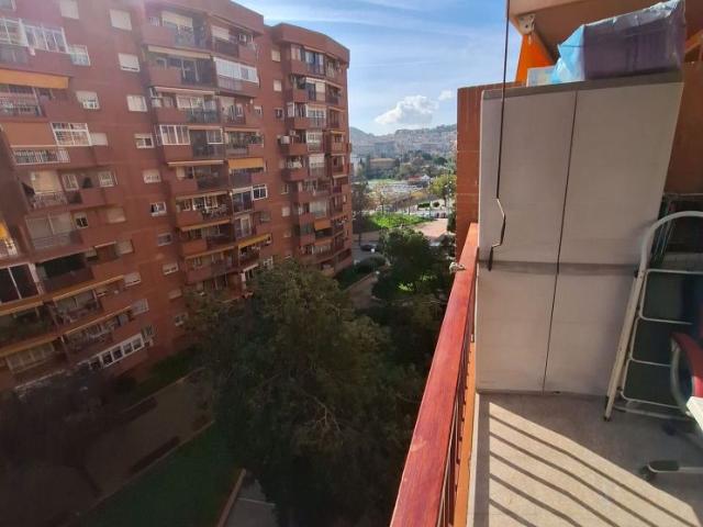 Piso en venta en calle CL Rubio I Balaguer, Barcelona, de 58 m² 3 habitaciones por 330.000