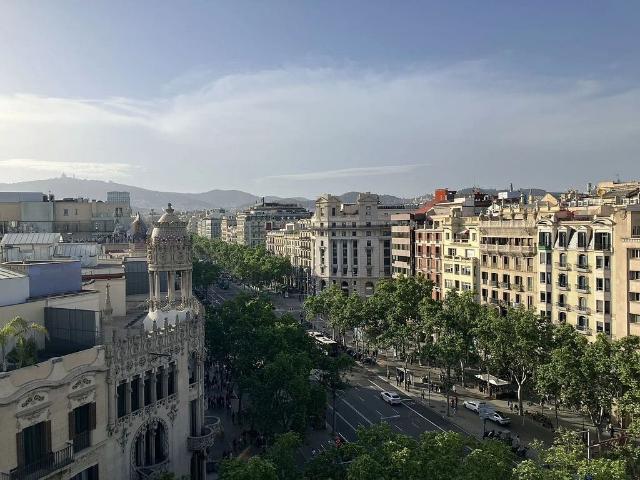 Piso en venta en calle Consell de Cent, Barcelona, de 100 m² 3 habitaciones por 350.000