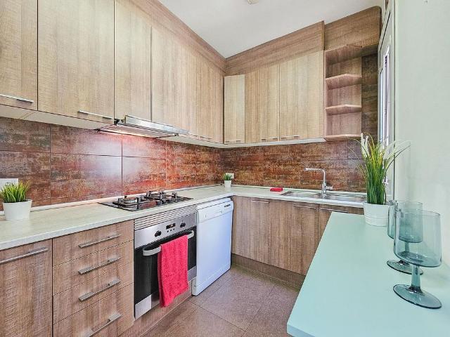 Piso en venta en calle Corsega, Barcelona, de 92 m² 2 habitaciones por 499.000
