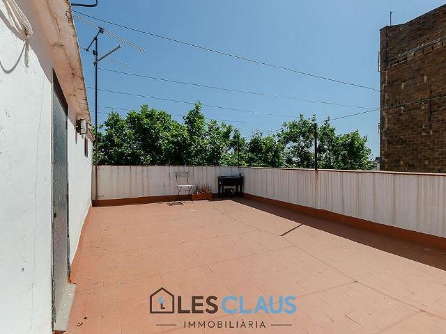Piso en venta en calle Creu Coberta, Barcelona, de 42 m² 2 habitaciones por 199.000