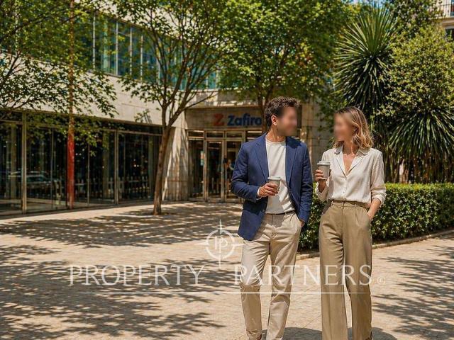 Piso en venta en calle D'àlaba, Barcelona, de 80 m² 1 habitación por 496.000