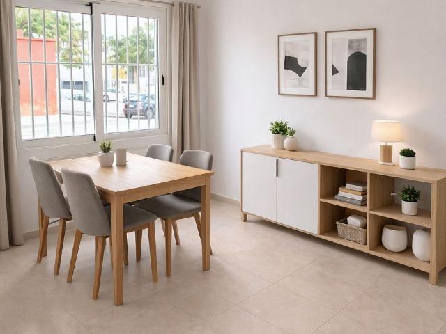 Piso en venta en calle D'alfons El Magnànim, Barcelona, de 45 m² 3 habitaciones por 130.000