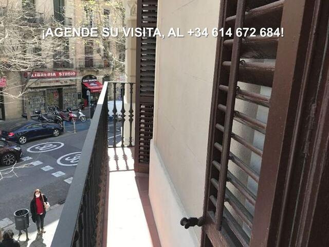 Piso en venta en calle D'alí Bei, Barcelona, de 53 m² 1 habitación por 306.000