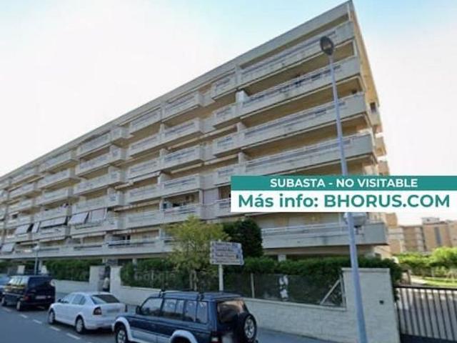 Piso en venta en calle D'amadeu Vives, Vila Seca, de 86 m² 2 habitaciones por 78.000