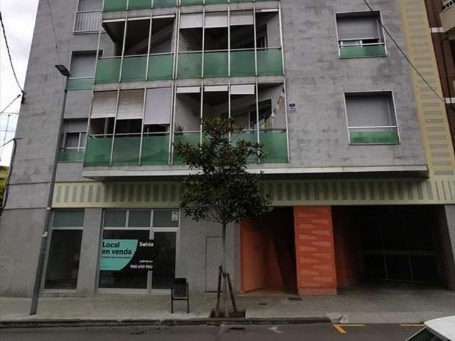 Piso en venta en calle D'anoia, Gelida, de 115 m² 3 habitaciones por 124.500