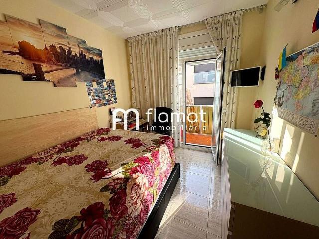 Piso en venta en calle D'àngel Guimerà, Hospitalet de Llobregat, L´, de 50 m² 2 habitaciones por 210.000