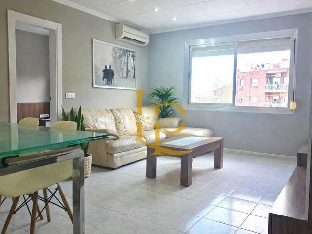 Piso en venta en calle D'antonio Vico, Sabadell, de 62 m² 2 habitaciones por 162.000