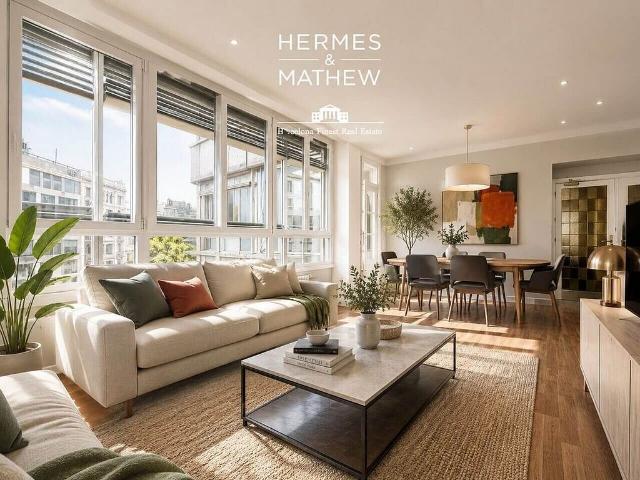 Piso en venta en calle D'aragó, Barcelona, de 124 m² 3 habitaciones por 699.000