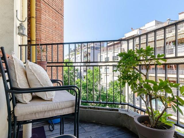 Piso en venta en calle D'aribau, Barcelona, de 100 m² 3 habitaciones por 765.000