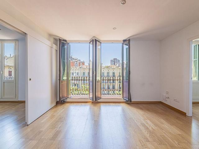 Piso en venta en calle D'aribau, Barcelona, de 54 m² 2 habitaciones por 750.000