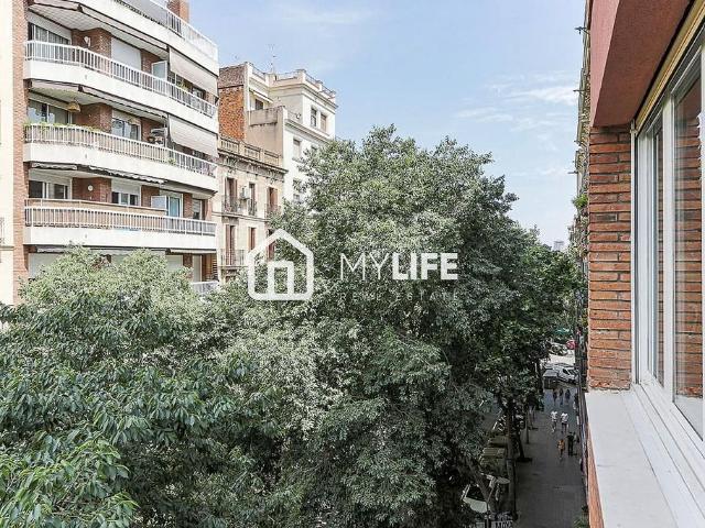 Piso en venta en calle D'aribau, Barcelona, de 88 m² 4 habitaciones por 575.000