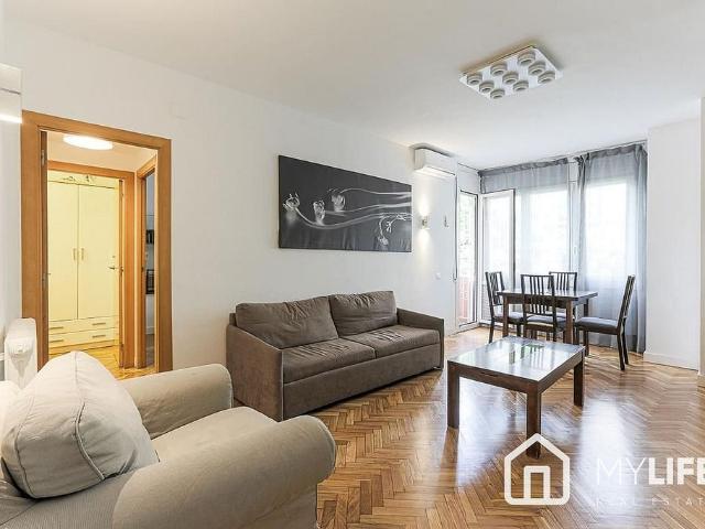 Piso en venta en calle D'aribau, Barcelona, de 90 m² 4 habitaciones por 575.000