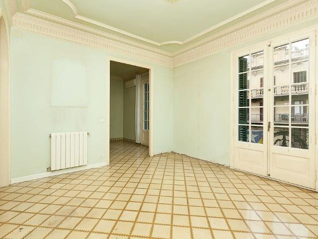 Piso en venta en calle D'ausiàs Marc, Barcelona, de 130 m² 4 habitaciones por 700.000