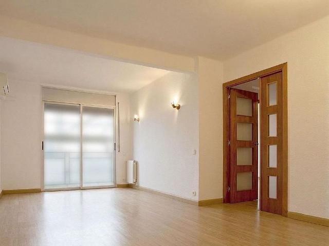 Piso en venta en calle De Mandri, Barcelona, de 87 m² 3 habitaciones por 545.000