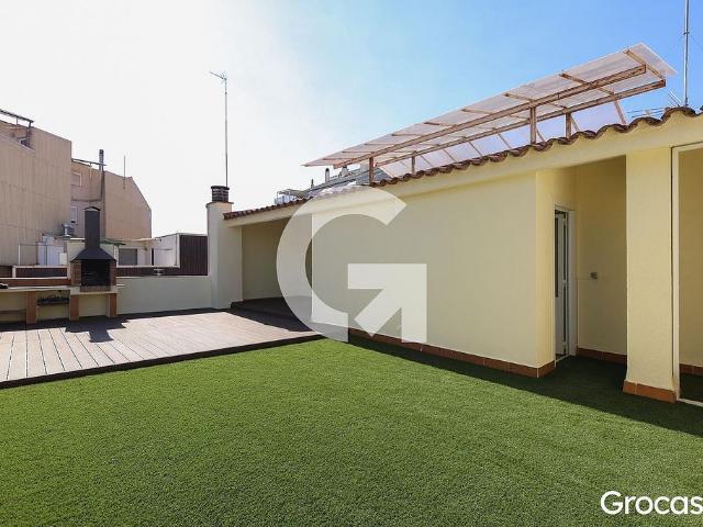 Piso en venta en calle De Manresa, Terrassa, de 100 m² 3 habitaciones por 330.000
